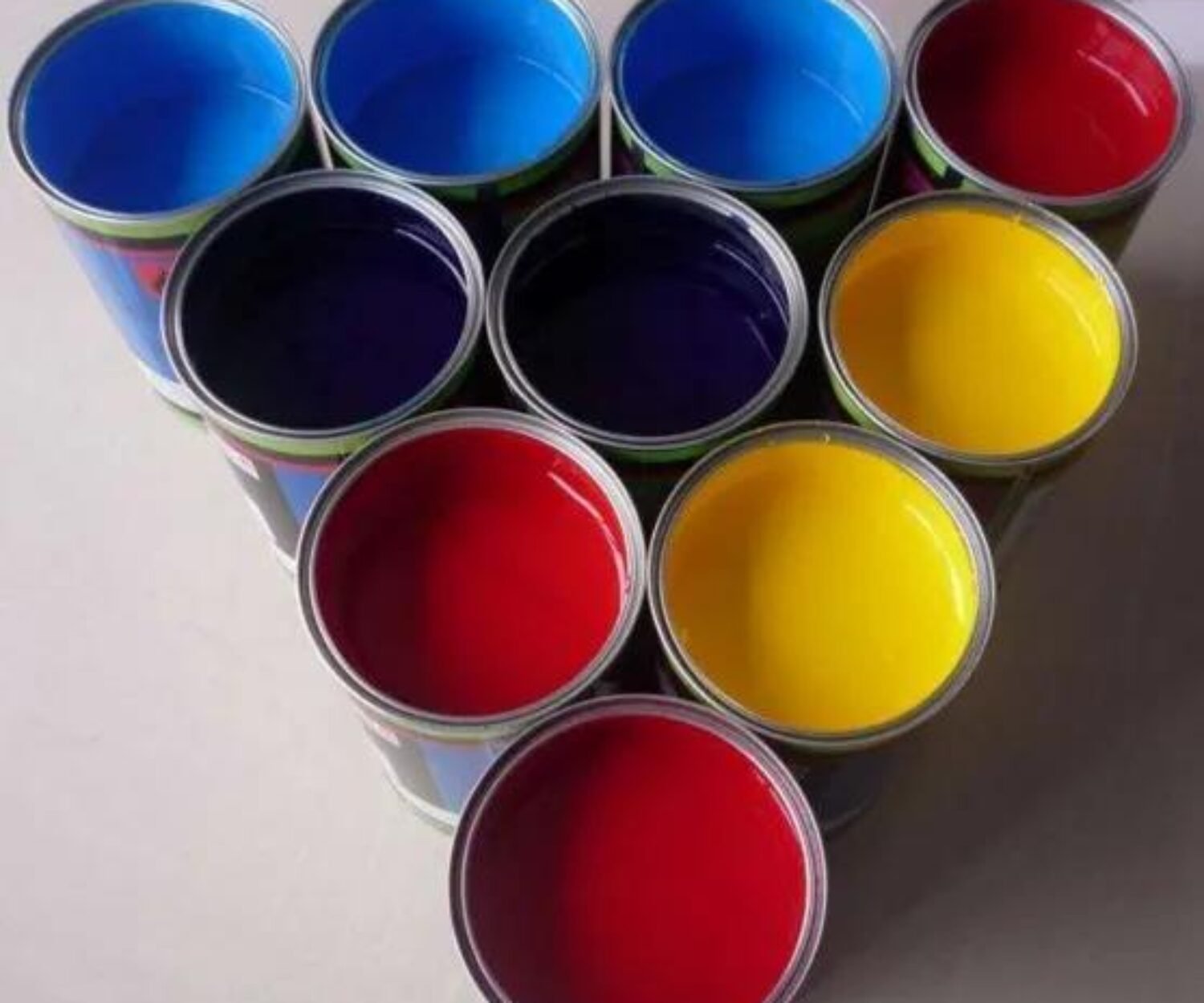 Tipos de tintas para envases de plástico flexible y ventajas de la tinta para envases flexibles de poliuretano soluble en alcohol